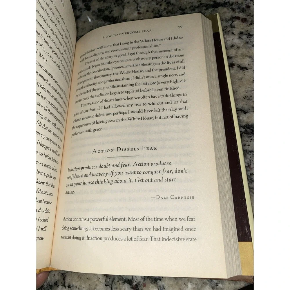 How to Overcome Fear: and Live Your Life to - Marcos Witt, 0743290801, hardcover